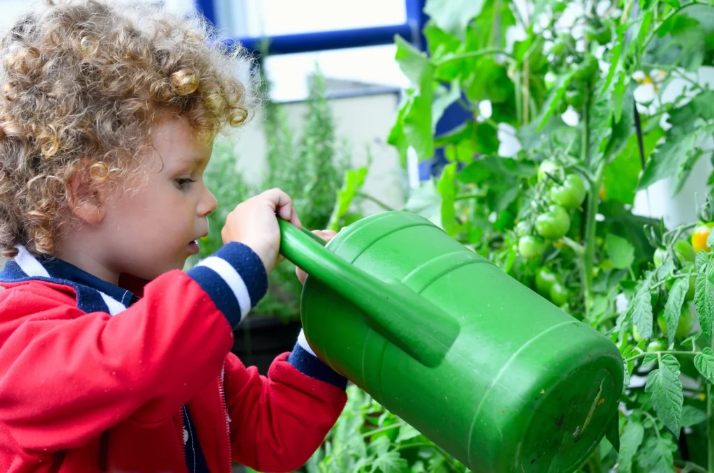 Gärtnern-mit-Kindern-im-August